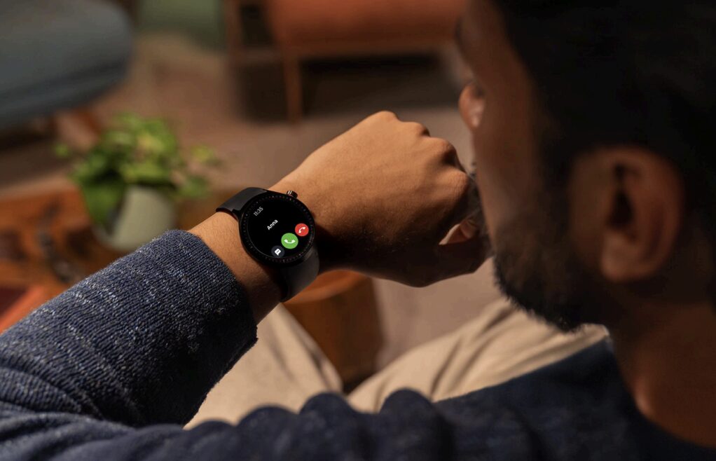 Motorola amplia ecossistema moto things com novos dispositivos de áudio, saúde e localização (Eu sou o Guilherme)