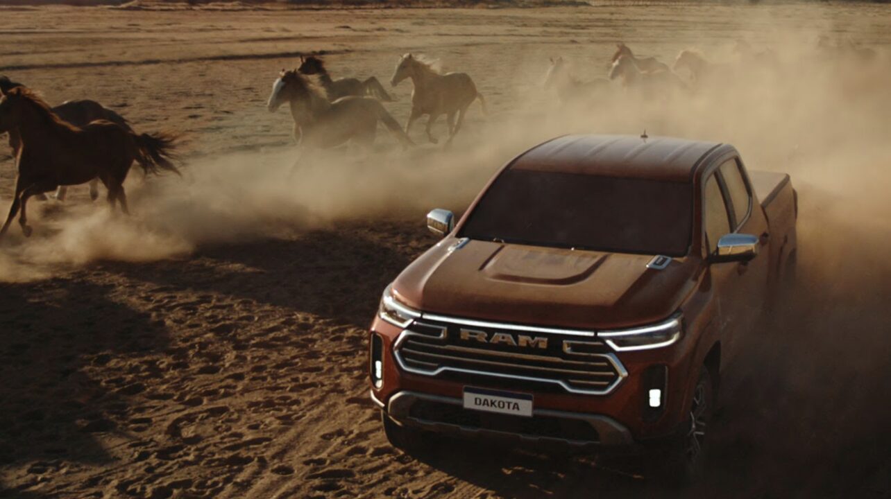 Nova Ram Dakota ganha campanha nacional e marca retorno histórico da picape ao Brasil