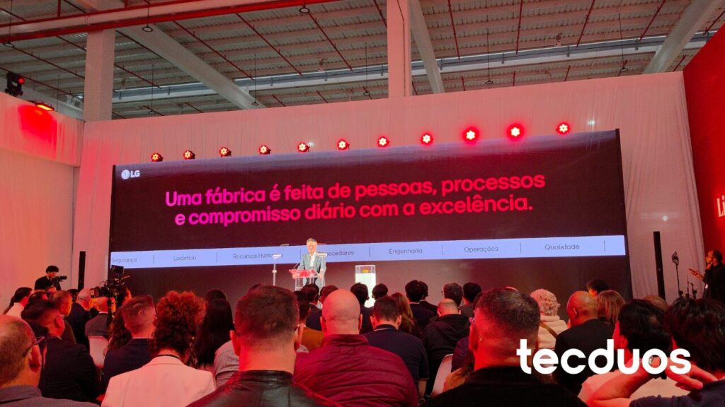 LG inaugura unidade de R$ 1,5 bilhão no Paraná com produção de mais de 600 mil geladeiras por ano